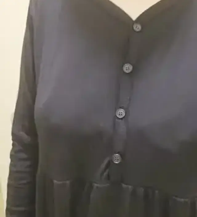 면소재라 부드럽고 아기가 닿을때도 마음 편해서 좋았고 기장이랑 사이즈가 잘맞아서 편