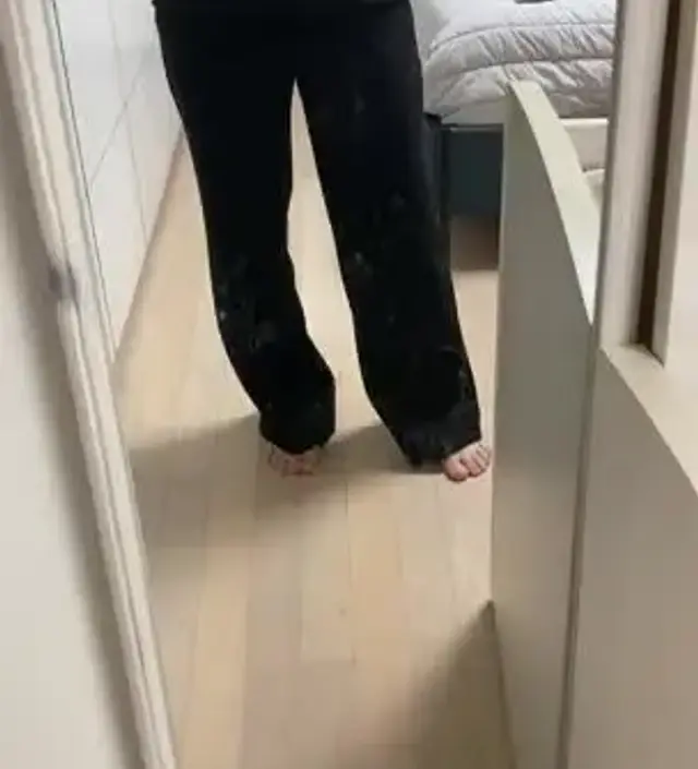 와이드 입으면 너무 납작해보이는데 
