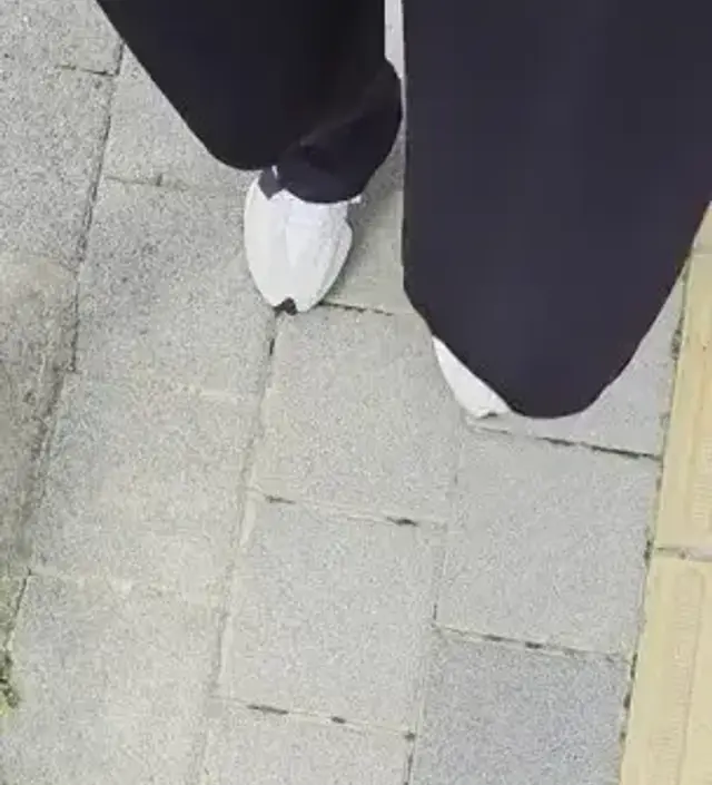 23주차인데 이 바지입고 요가다니고 있어요. 정말 편해서 히나 더 구매할 예정입니다!!