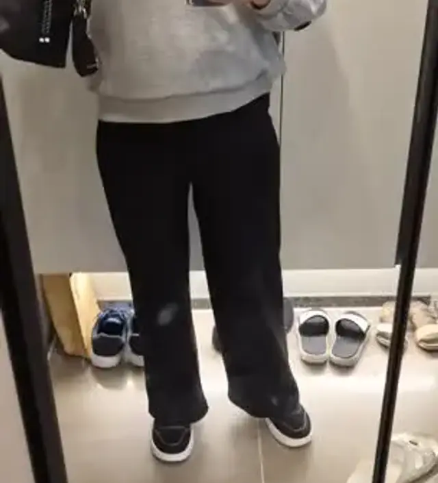 오 진짜 바지 대박이에요! 너무너무 편하고 두께도 지금 요즘 입기 너무 좋아요! 임부복