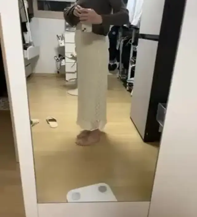 봄 가을에 딱이에요 임신 후에도 편하게 입을 구 있을 것 같아요 
