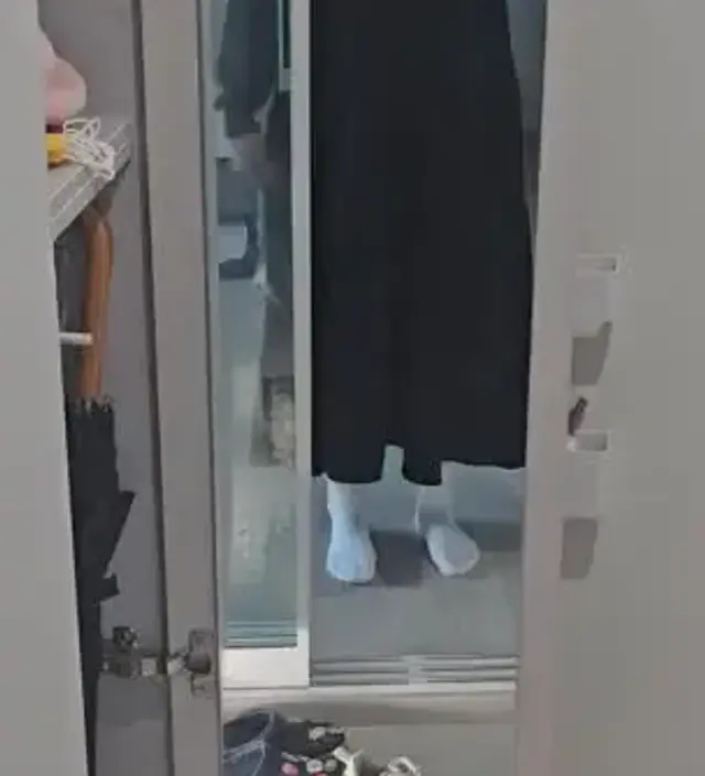 완전 편하고 예뻐요 만삭이라 배가 많이 나와서 구매해봤어용 165cm인데 복숭아뼈 살짝