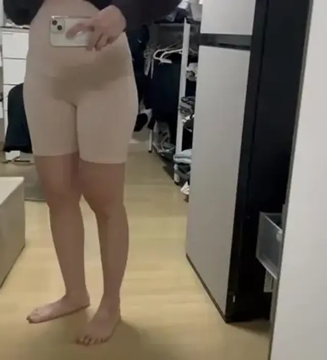 엄청 부드러워요 바지 안에 입으면 보온성 올라가서 좋아요