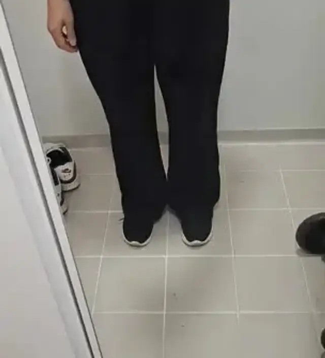 158센티 키작맘구입 길이가 발끝까지 딱맞아서아쉬워요. 조금만 더 짧았어도ㅠㅠ
