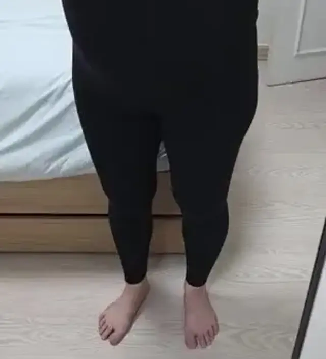 키 161에 키작은맘 사이즈 딱 맞아요 ㅎㅎ  쫙쫙 잘 늘어나구요 날 추워진 요즘 잘 입고