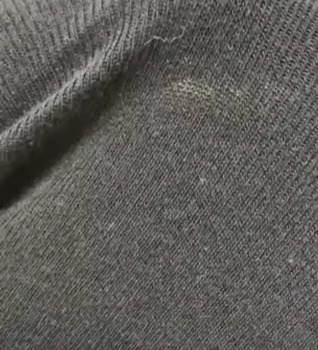 와 너무 조아요 부들부들 먼지 많이 묻는 가디건이랑 입었는데 잘 안 묻는 재질이네요!