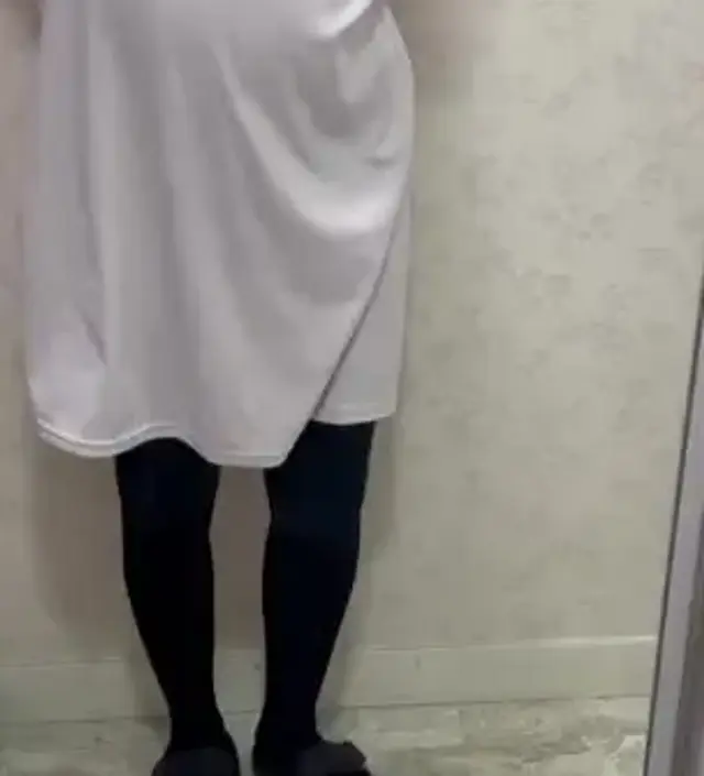 임신 15주차인데 배가 조금이라도 낑기는게 싫어서 임산부용 스타킹을 구매 했어요. 겨