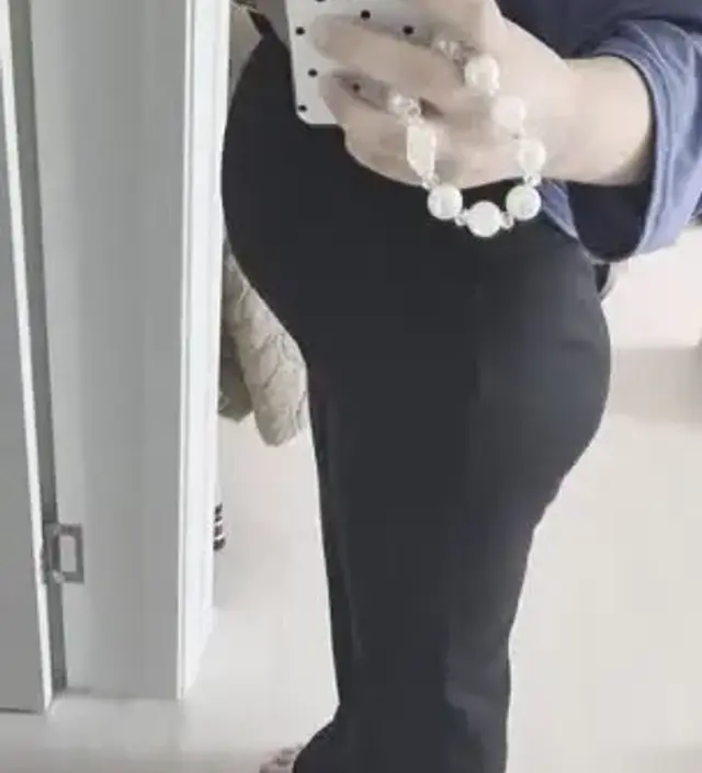 요거하나로 겨울 날거같아요 배부분이 엄청 쪼이지않아서 좋구요 밍크가 촘촘하고 은근