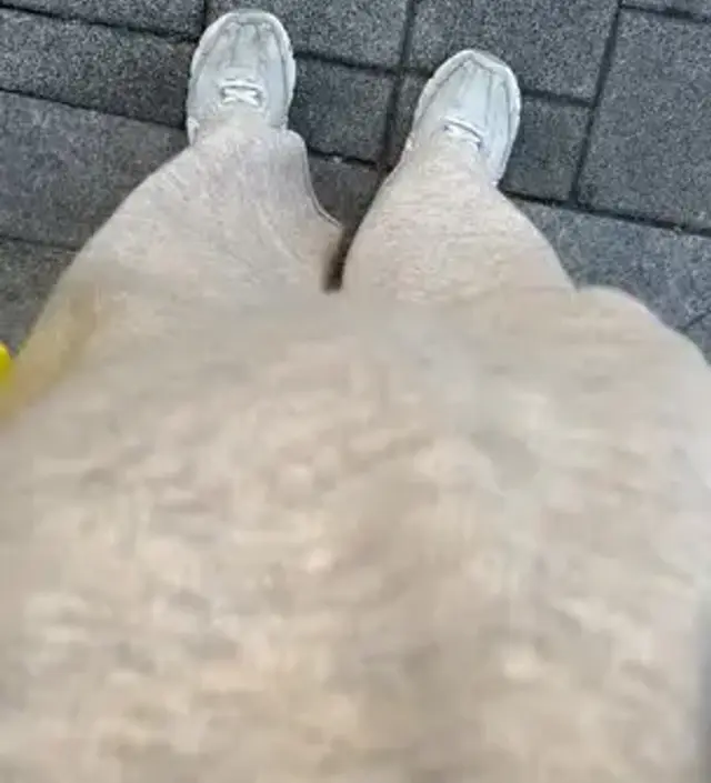 만삭 임산부에요!! 따뜻하고 거칠거리지 않는 니트라서 너무 좋아요 ^.^ 자주 입게 될 