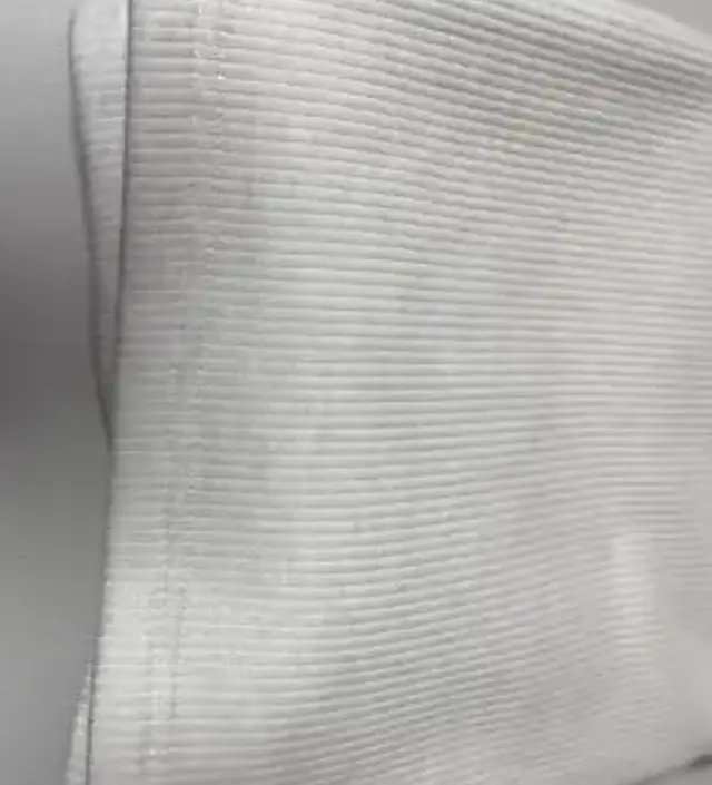 날이 많이 추워져서 기모바지를 주문했는데 아이보리 색상 너무 예쁘고 바지도 편하고 