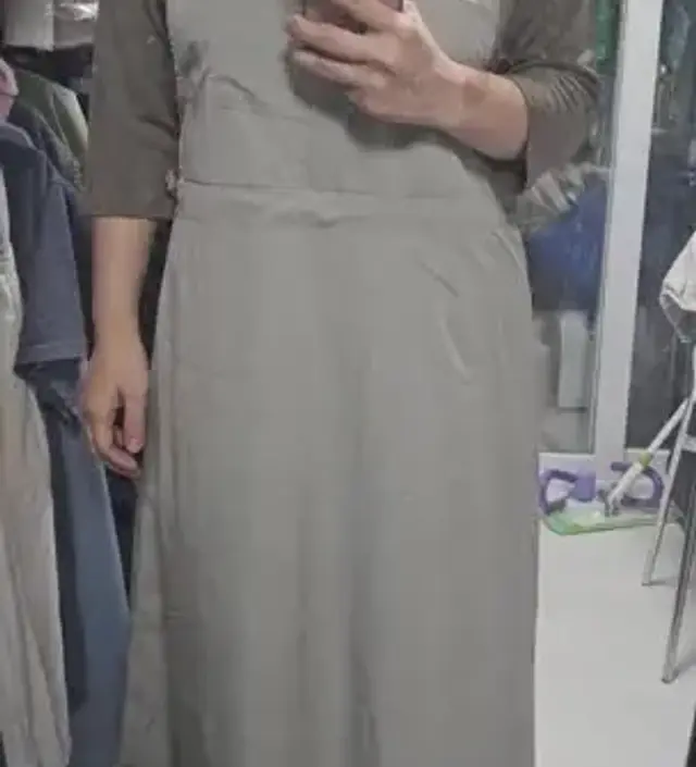 오키나와 가는데 여름철 날씨에 편한데 귀여움까지 살려보고 싶어서 구매했어요ㅋ 귀엽