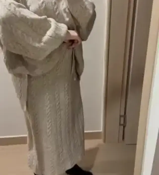 옷이 지인짜 크긴한데.. 만삭까지 생각하면 편하게 입을 것 같아서 좋아요! 진짜 편하고