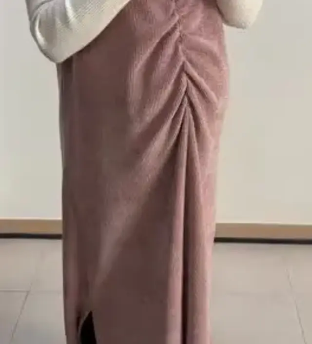 겨울 뷔스티에로 소재가 따뜻해서 좋아요
