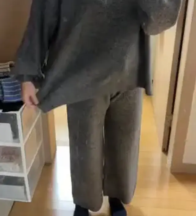 날 더 추워지기 전에 구매했는데 상 하의 모두 폭닥하고 부들부들한 소재라 정말 마음에