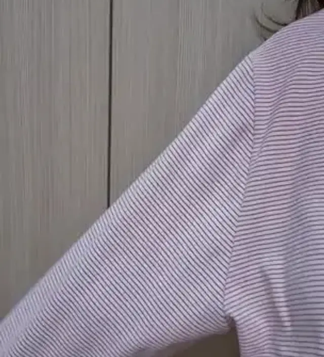 곧 출산이라 겨울 수유복 샀는데 따뜻하고 포근하고 너무 이뻐요 브라운색도 살거같아요