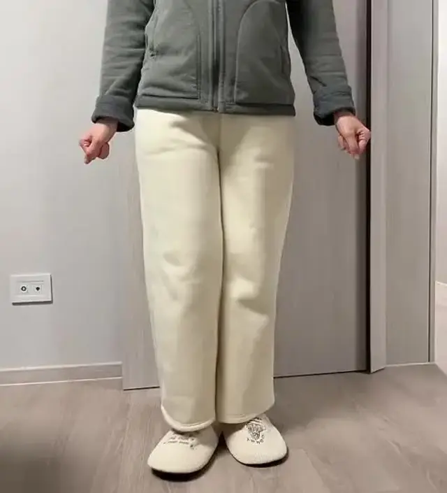 키158인데 길이 딱 좋아요! 지금 19주인데 배가 슬슬 나오니 기존바지 입기가 불편해져