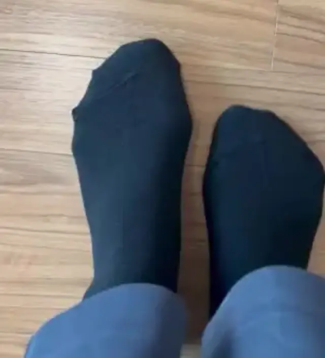 임신하니 다리가 잘 부어서 일반 양말은 점점 불편하더라고요. 무압박 양말 기대 안 하