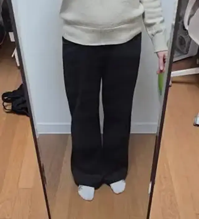 날씨가 추워져서 기모 바지 따뜻한 거로 주문해서
