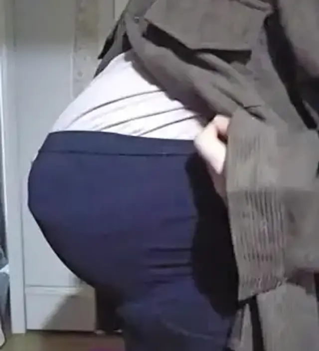 얇은 기모여서 답답하지않지만 스판은 없어요  39주 만삭 사이즈를 작은거 했더니 배는