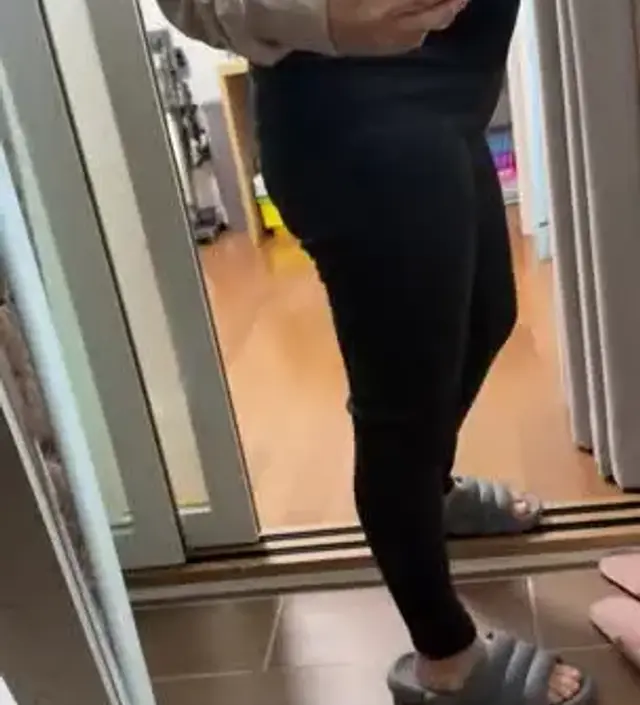 28주차라 만삭 한겨울에 대비해서 엑스라지로 구매했어요. 차콜은 딱 핏이 좋고 블랙은