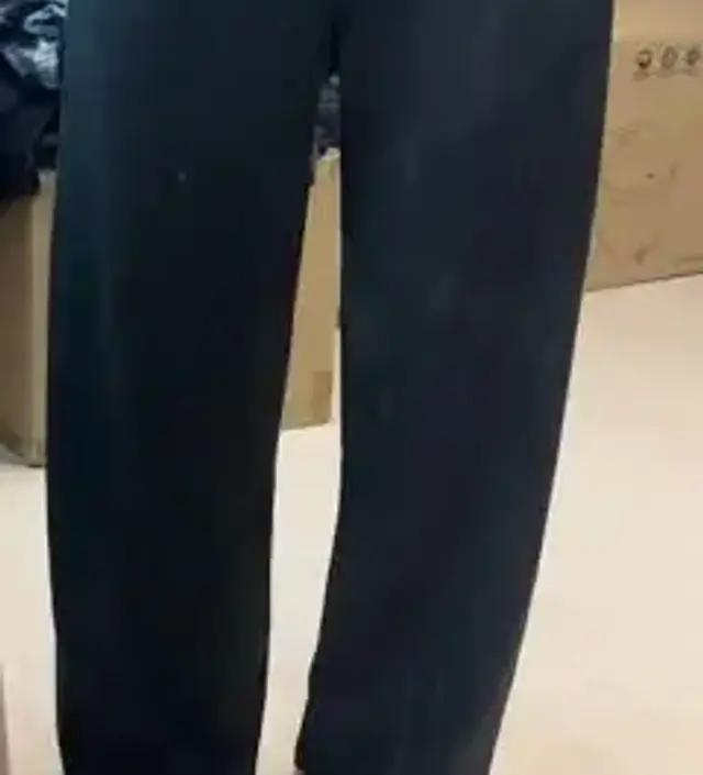 편하고 따뜻한 바지를 찾고있었는데 입어보니 만족스럽습니다. 올 겨울 잘입을거같아요