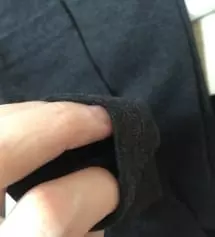 소재 짱짱하니 좋습니다. 바느질도 잘되어있고 두께감도 있구요. 제가 사정상 외국에서