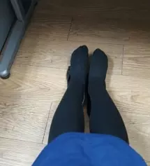 완전 반한 레깅스~~ 진짜 편하고 좋습니다. 사무실에서 일하기도 편하고 제가 추위 많이