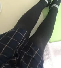 둘째라 배가 빨리 나와서 일반 레깅스는 불편해서 
