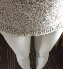 블랙이랑 오트밀 구매했는데 짱짱하니 좋아요 맘에듭니다 핏도 괜찮네요 ㅋㅋ