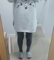 아직 배가 많이 나오지는 않았지만
