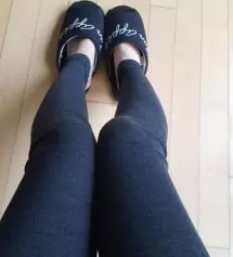 배가좀빨리나온편이라기존레깅스가불편하더라구요~우연소임싸이트오게되서레깅스구매했