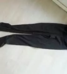 두꺼운기모레깅스계속입었는데 좀답답해서..집에서입기편할거같은레깅스로구매해밨어요