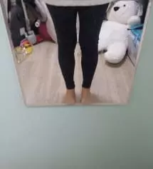 임산부 때 잘 입엇던 바지라 재구매합니다~ 따듯한 집에서 조리중이니, 기모없이 쫀쫀한