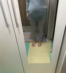 생각보다 얇지않아 지금 입기 좋아요
