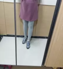 이 제품 정말 좋네요. 만삭배처럼 나온 제 배에는 다른 레깅스들은 다 덮혀지지 않아 답