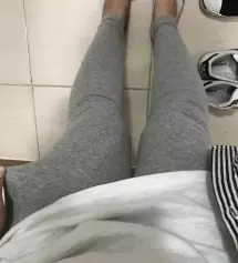 두께도 적당해서 살이 비치지 않고 괜찬네요 
