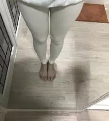 메란지는 s사고 아이보리는 m사이즈 샀어요 근데 둘다 사이즈는 잘 맞고 워낙 레깅스가