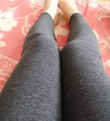 정말 쫀쫀하네요..지금은 집에서만 봄에는 가까운곳에 나갈때 입고나가도 무리가 없겠네