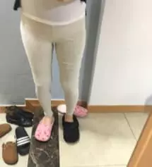 보고 작을줄알았는데 신축성때문에 들어가네요 ㅋ
