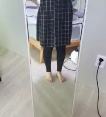 좋네요 쫀쫀하고 ㅎㅎ 엠삿으면 작앗을거같아용 ㅎㅎ 라지하니 딱맞네요 ㅎㅎ두께도 적