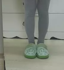 저한테는약간긴편이고 색상은맘에들고 착용감도좋네요 
