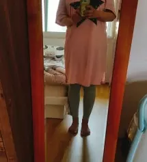 항상 레깅스사면 기장이 짧았는데 기장도 맞고 색깔도,가격도,착용감도 굿이네요!~^