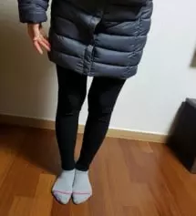 블랙 구매했는데 쫀쫀하고 좋아요
