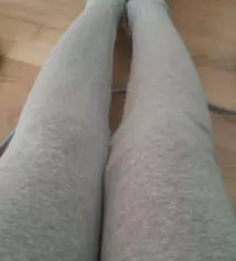 사이즈때문에 고민을 마니했는데 미디엄을 사길 잘한거 같아요. 앞으로 몸무게가 늘어날