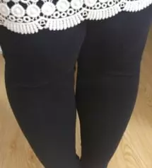 레깅스 처음 구입해봅니다. 평소에 하체가 있어서 가장 큰 L로 구입했구요. 살짝 남긴 