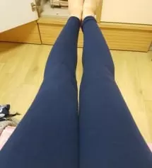 앞으로 배가 만삭이 되어입어도 넉넉하겠어요
