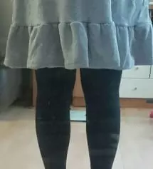 가을에 입기 딱 좋을거같아요 길이감도 적당하고 편해서  자주입을거같아요