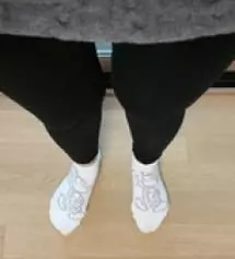 유니x로 히x텍 입다가 임신 초기인데 배 조이지 않고 싶어 구매했어요.
