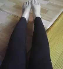 5개월 넘어가니 일반옷은 불편해지기 시작해서 구매했어요~
