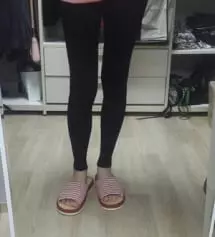 마른편이지만 임신 후 살이쪄서 xs살까 s살까 고민 하다가 xs 주문했는데 너무 잘맞아요